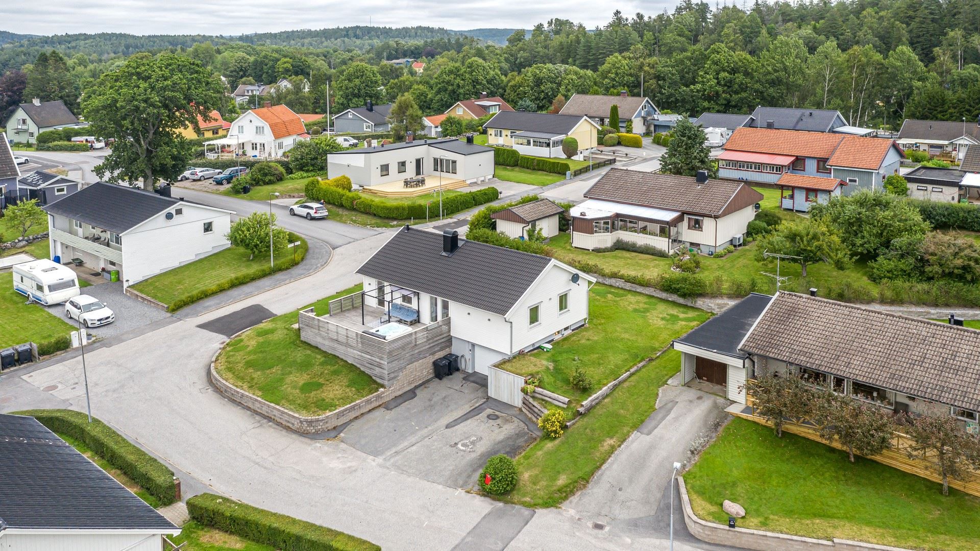 Trevlig villa i barnvänligt, populärt område!
