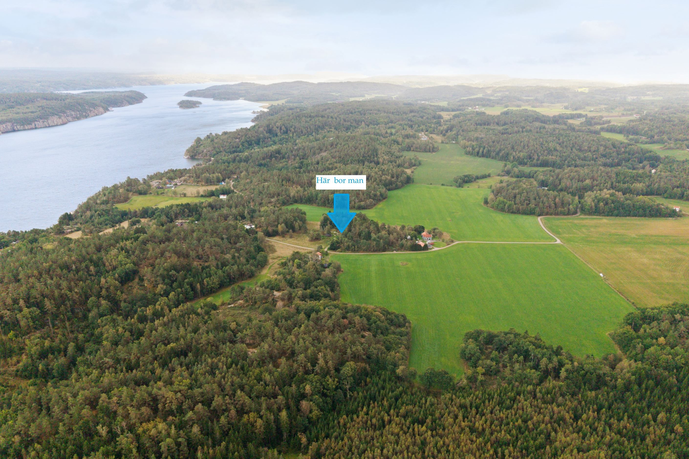 här bor man