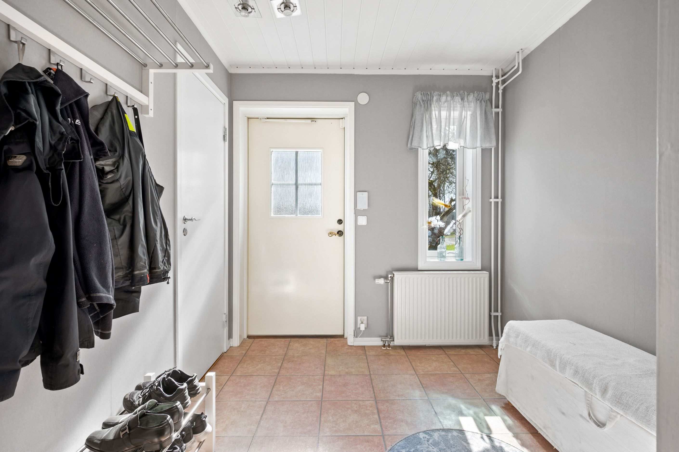 Välkomna in