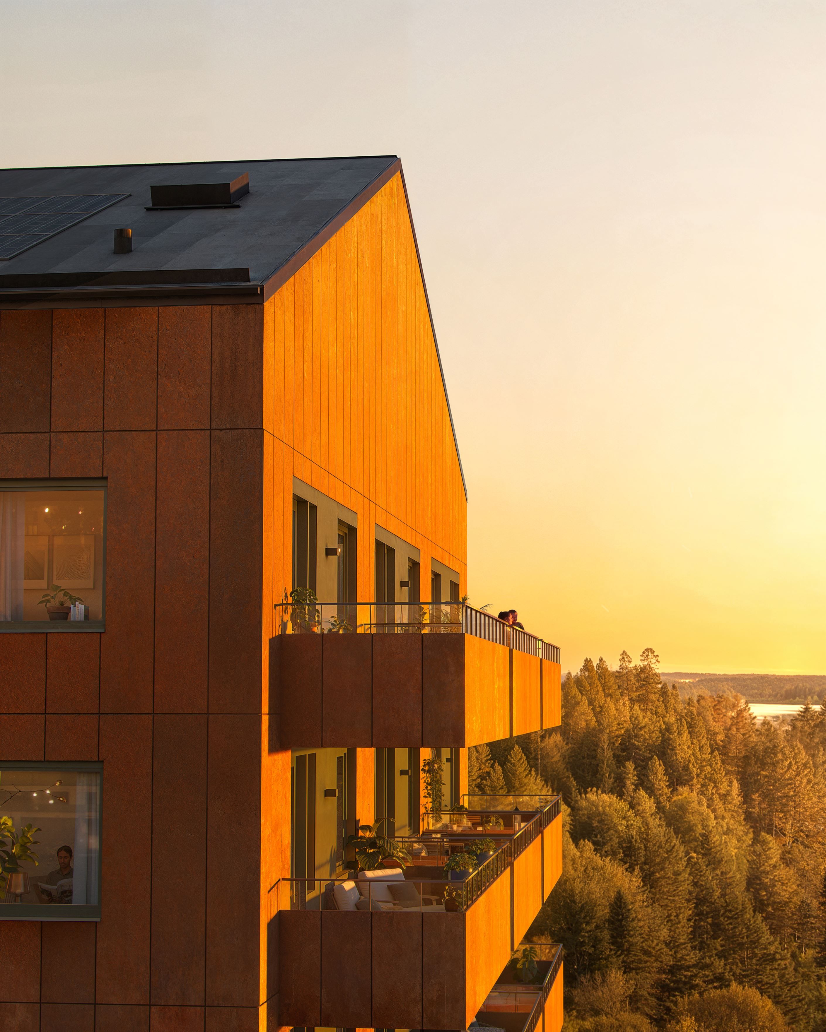 Fasad och balkong kväll