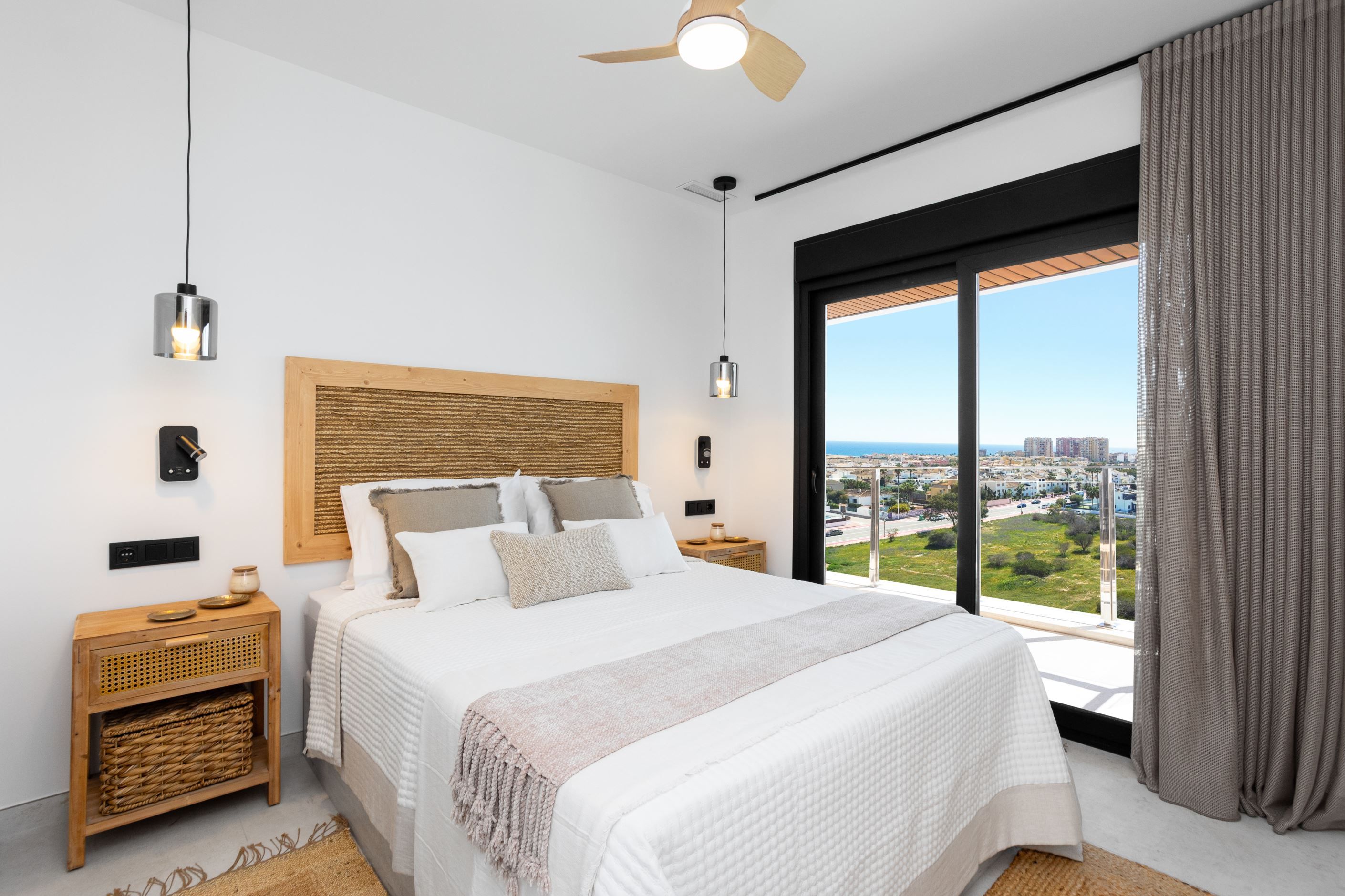 The view is edited and differences may occur.