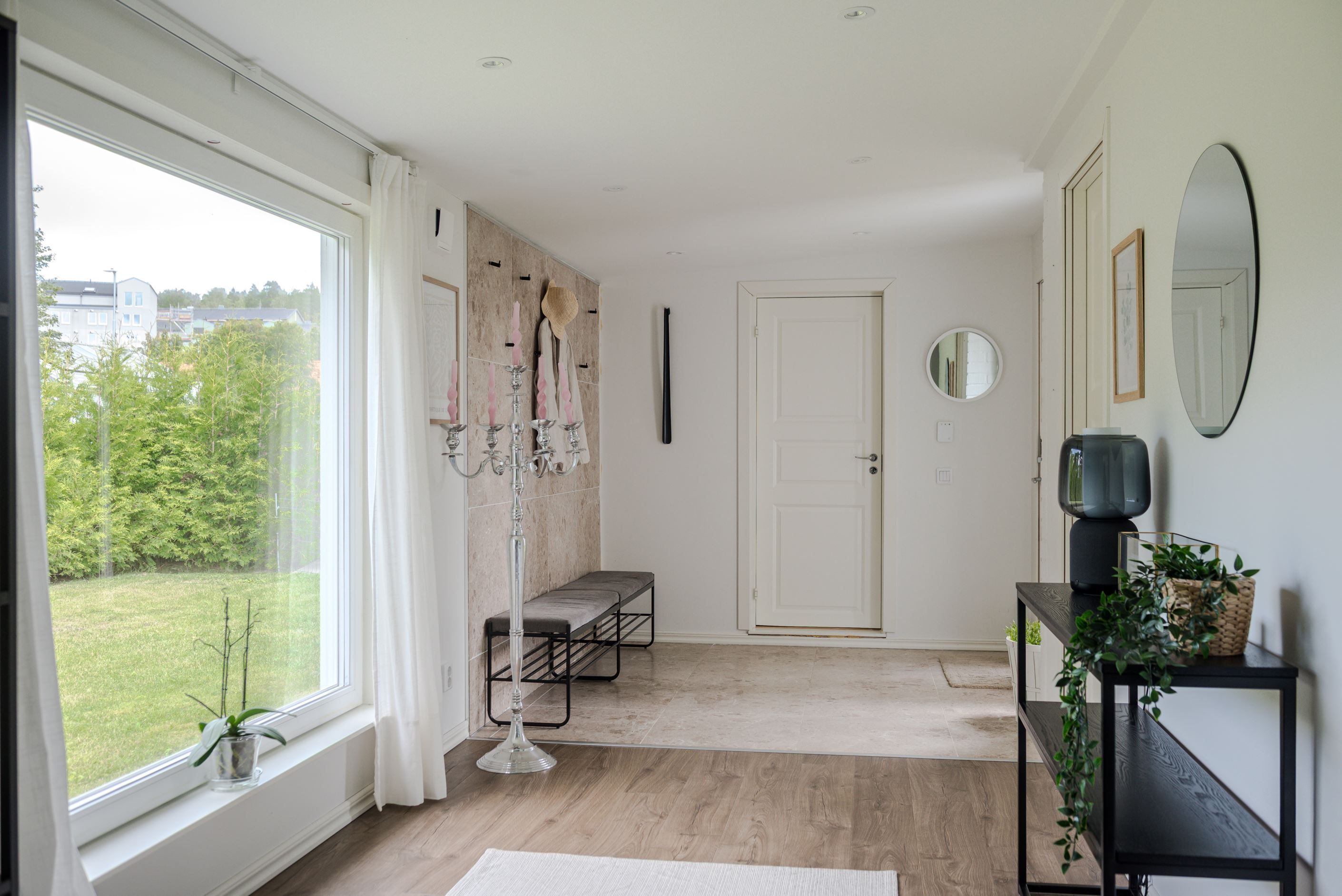 Hall