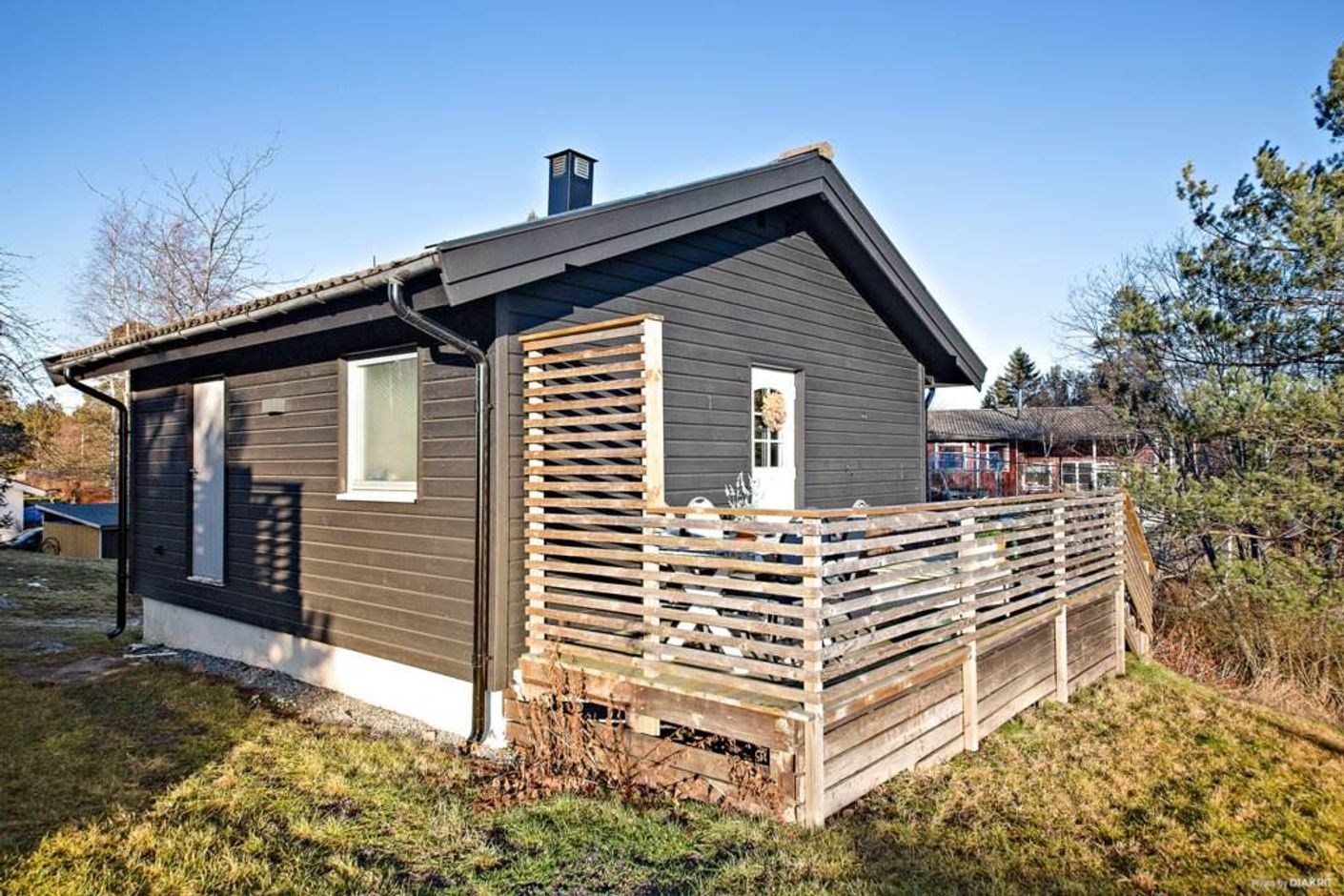 Gäststuga med strålande utsikt i ljuvligt söderläge