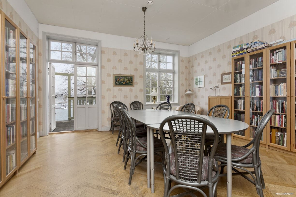 Gemensam samlingsrum i herrgårdsbyggnaden