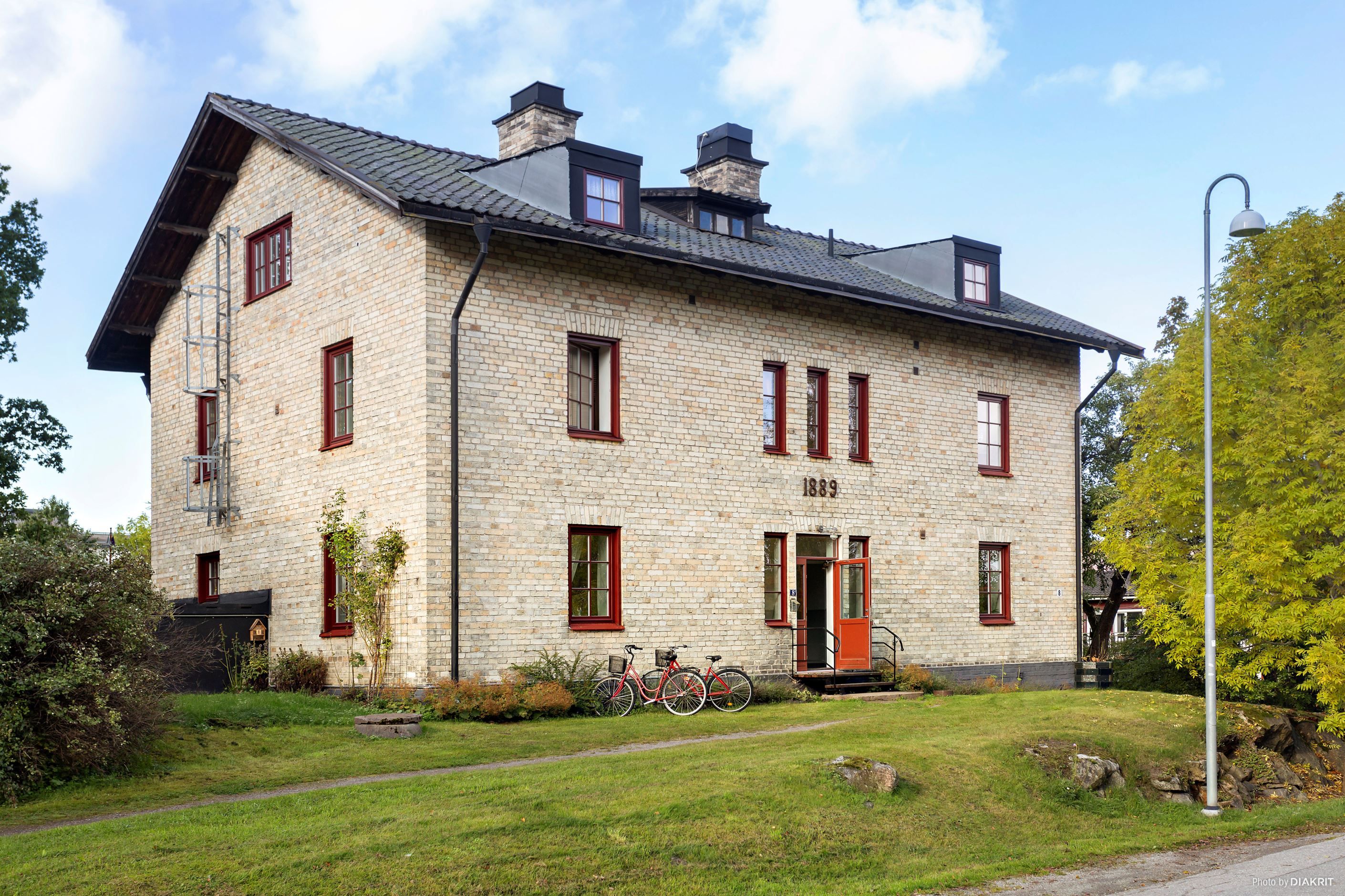 Unik äldre bebyggelse när den gör sig som bäst