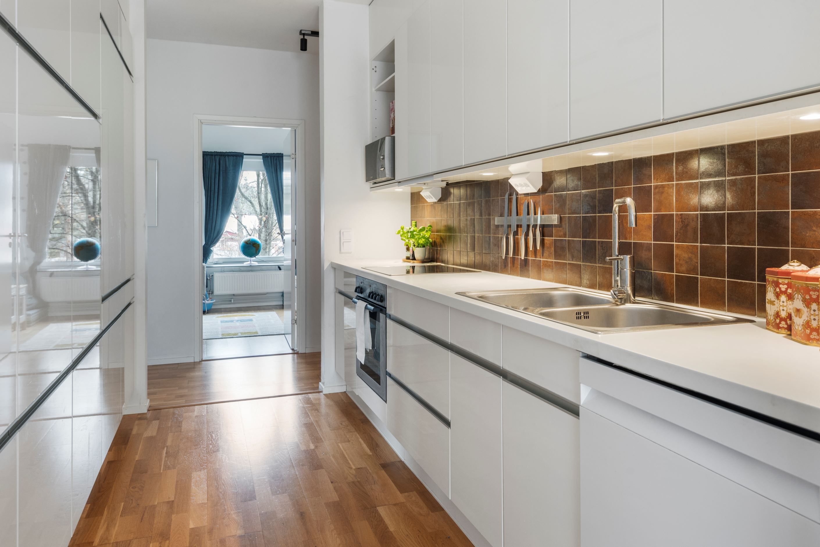 Ljust lättarbetat kök