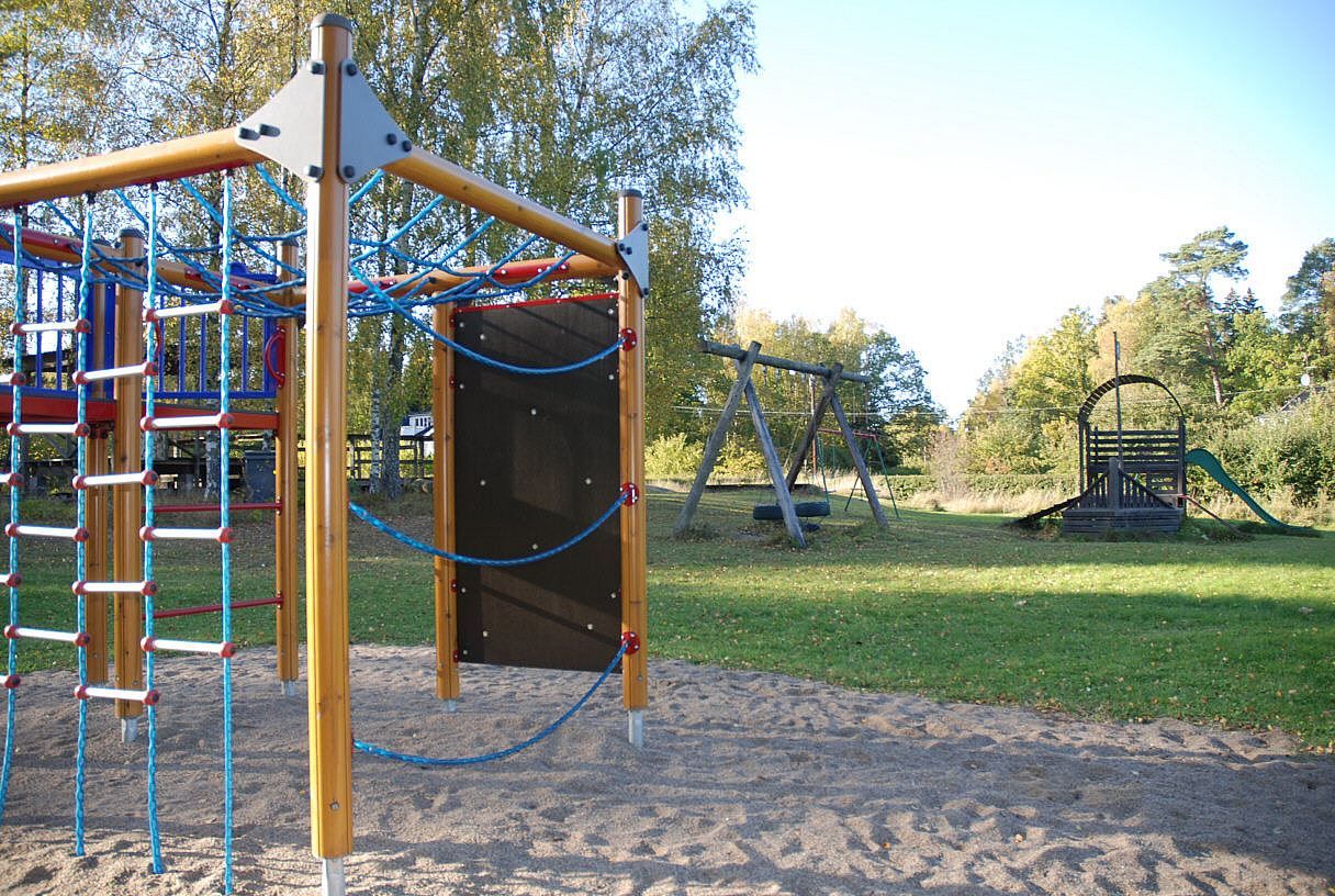 Lekplats i området