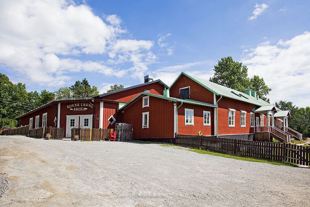 Skola i närområdet