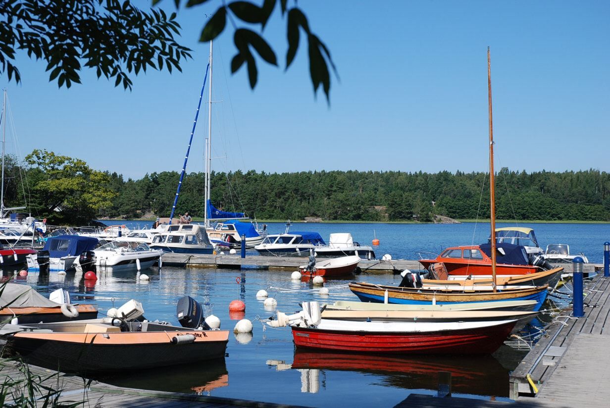 Plats för många båtar