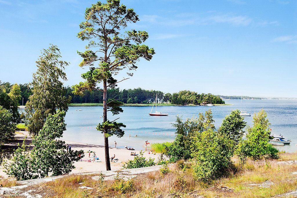 Badstrand på Djurö, Vita Grindarna