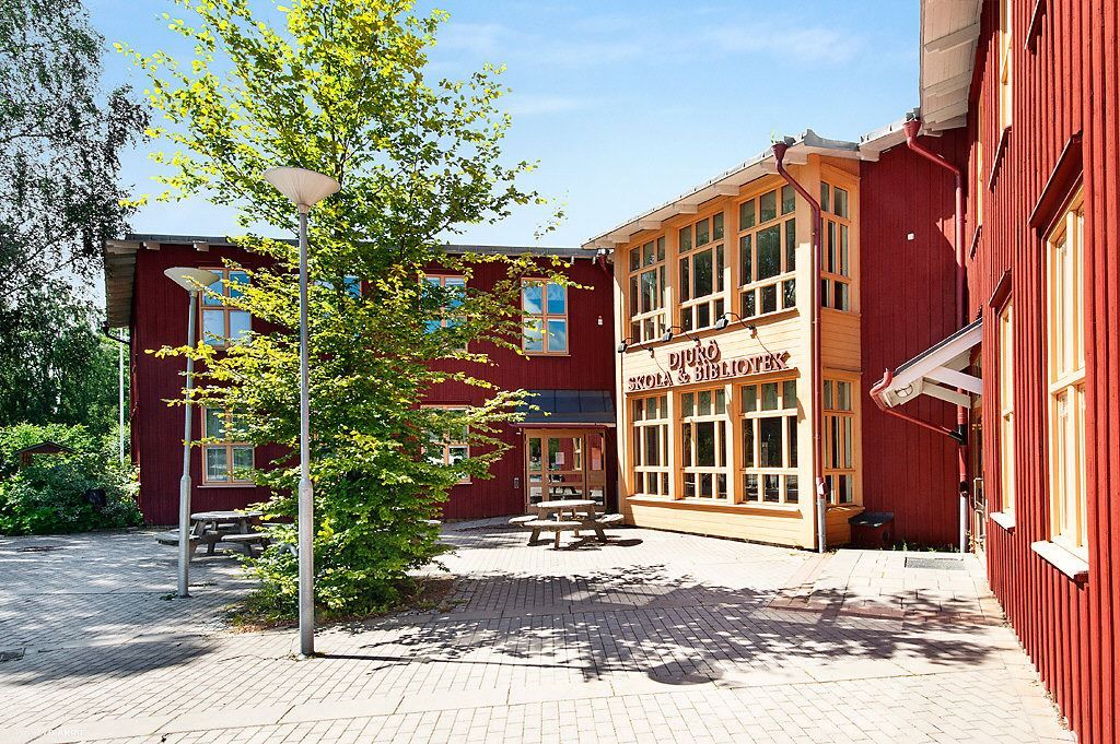 Djurö Skola och bibliotek