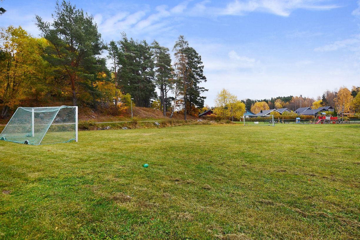 Fotbollsplan i området