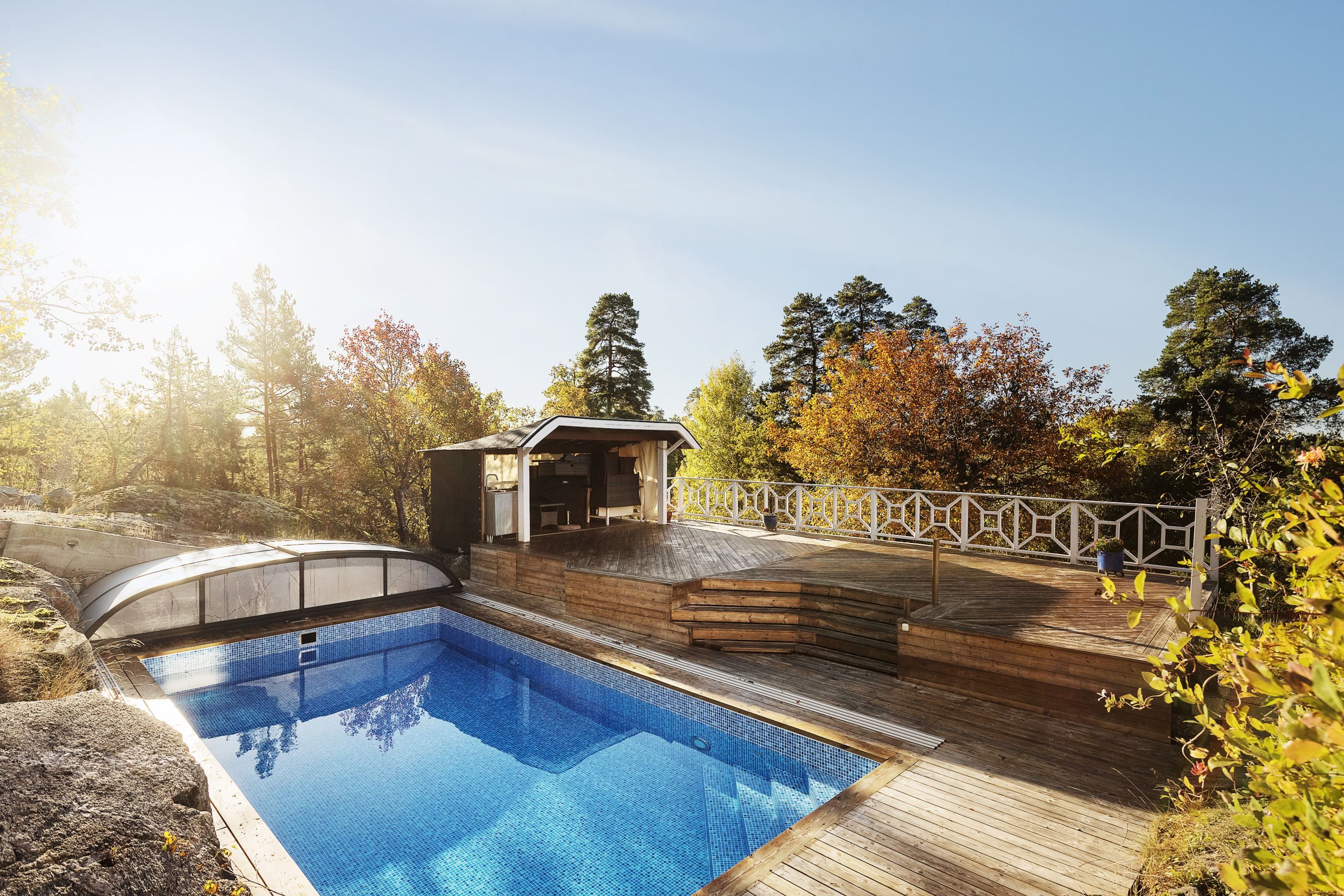 Poolen i vackert höstljus!