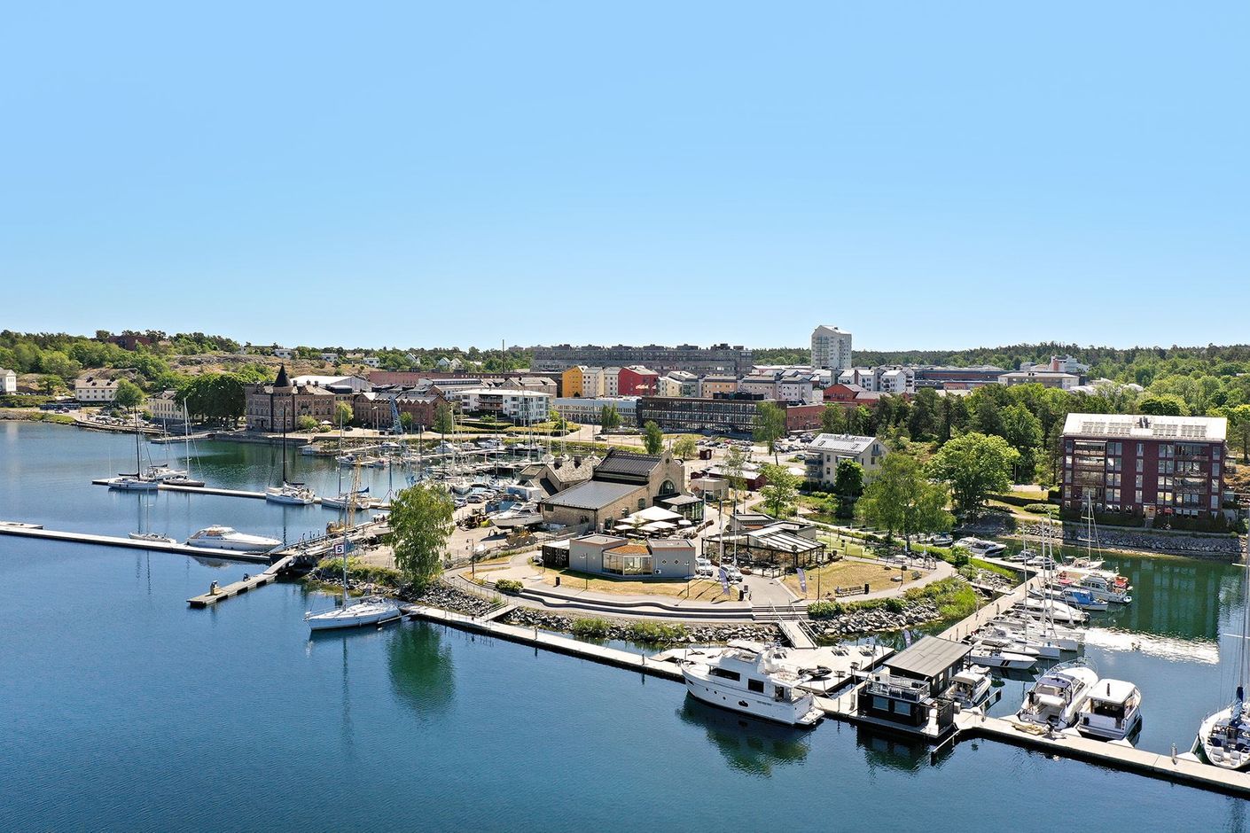 Kattholmen i Gustavsbergs hamn