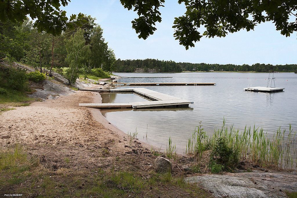 Områdets fina badstrand