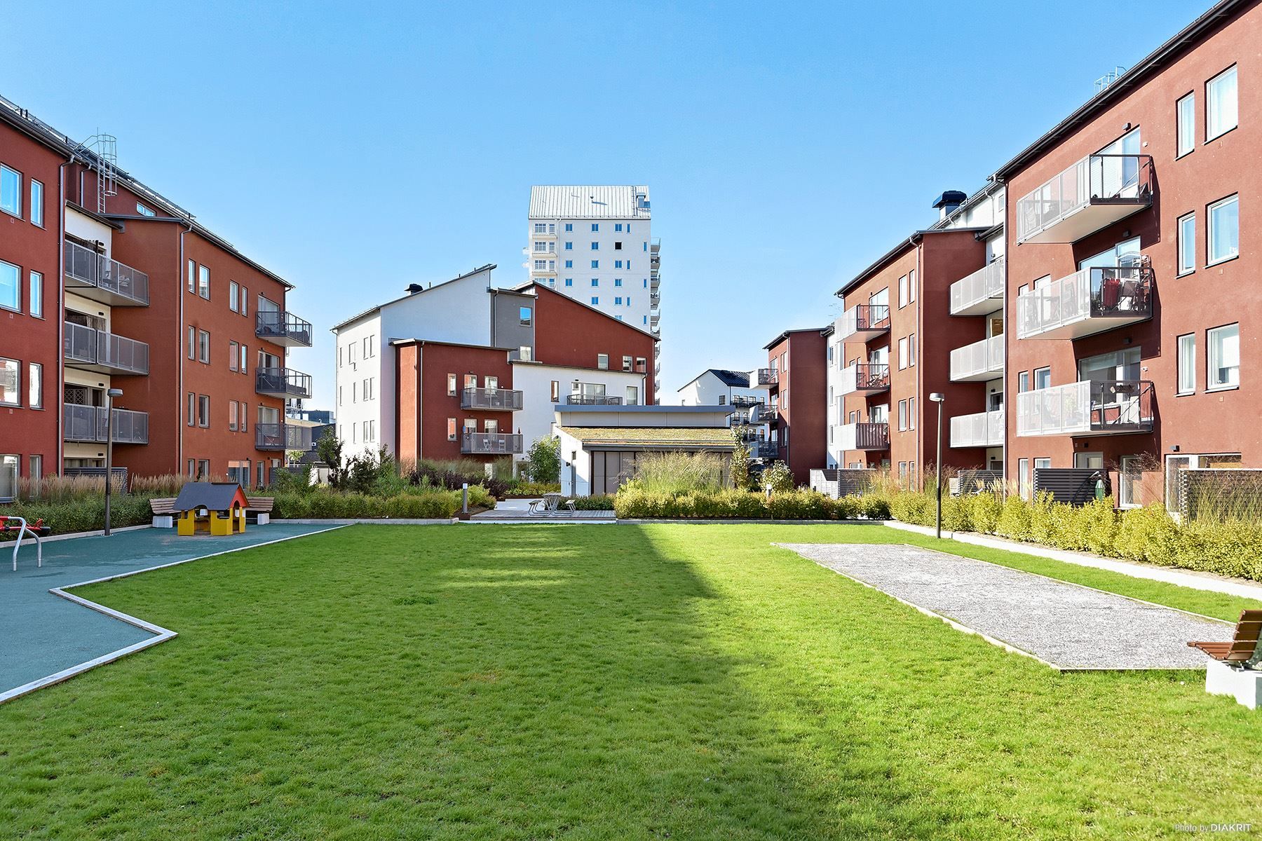 Innergård Brf Domino/Sailor