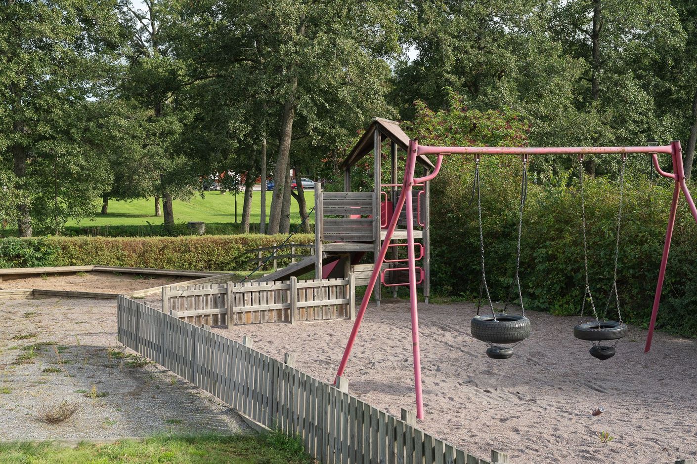 Lekplats i området
