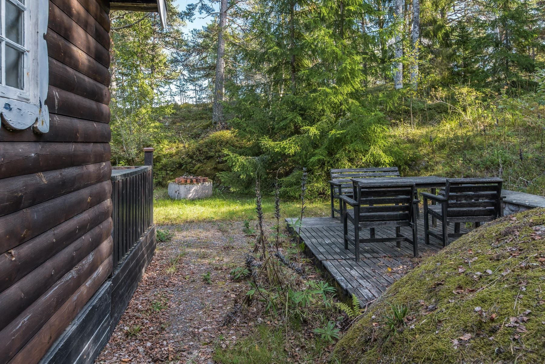 Uteplats på tomten
