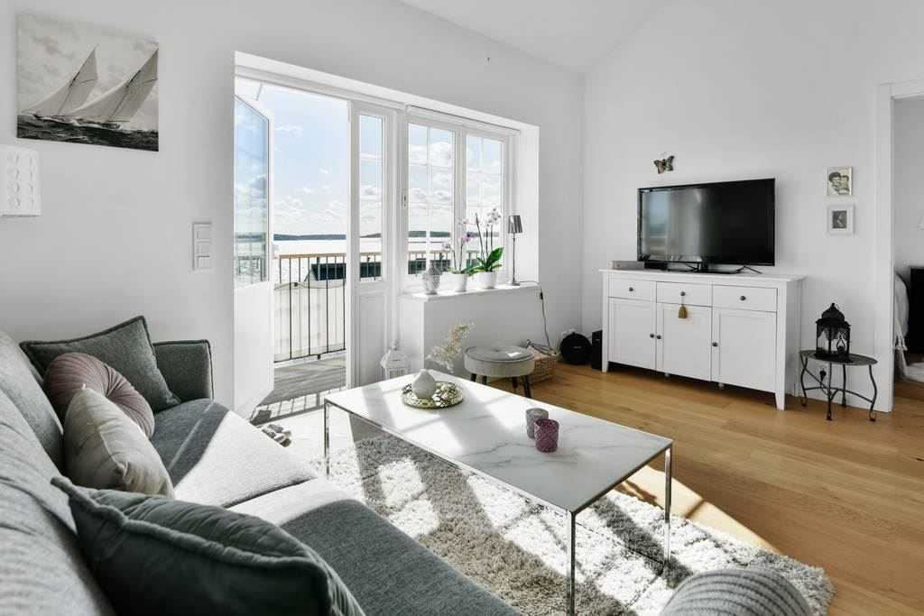 Här fastnar blicken mer på utsikten än på TV:n