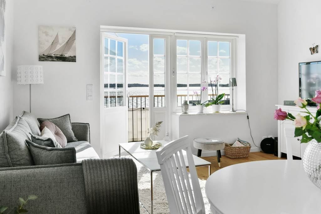 Utgång till balkongen med denna fantastiska utsikt!