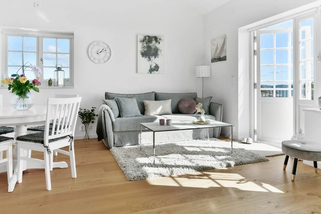 Här finns plats för både soffa och matplats