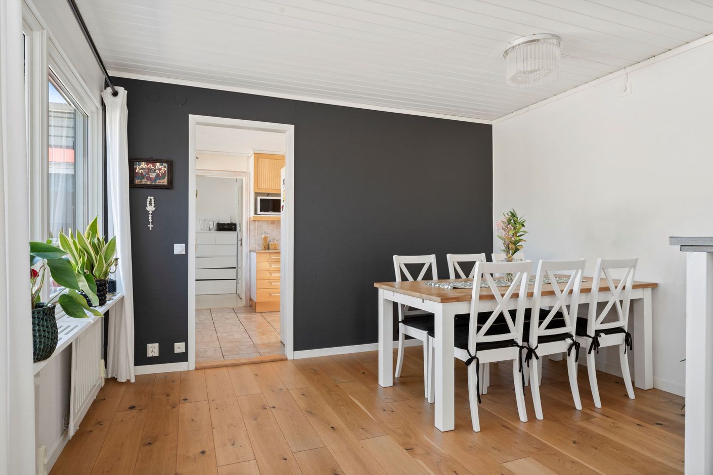 Matplats med plats för umgänge