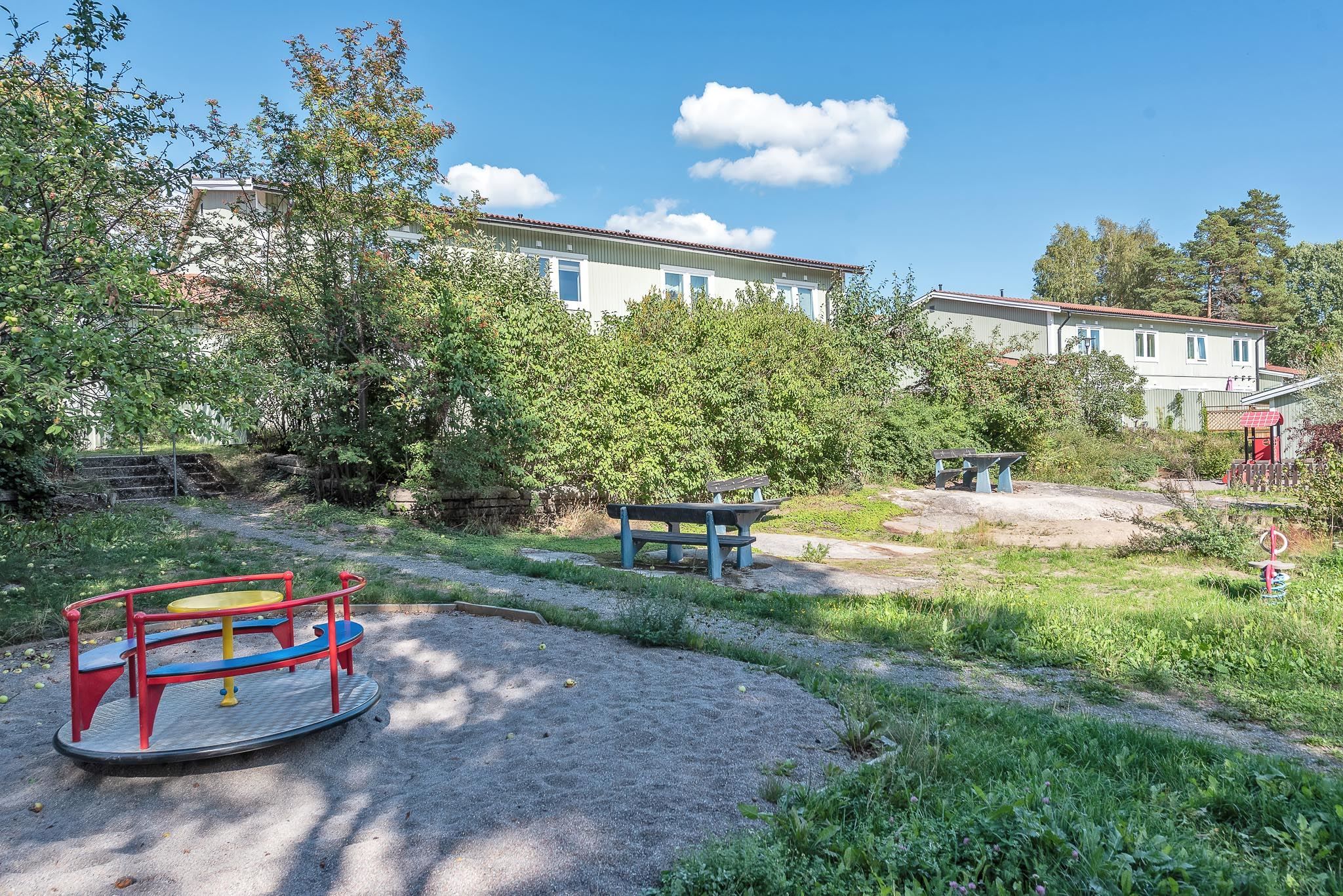 Lekplats i området