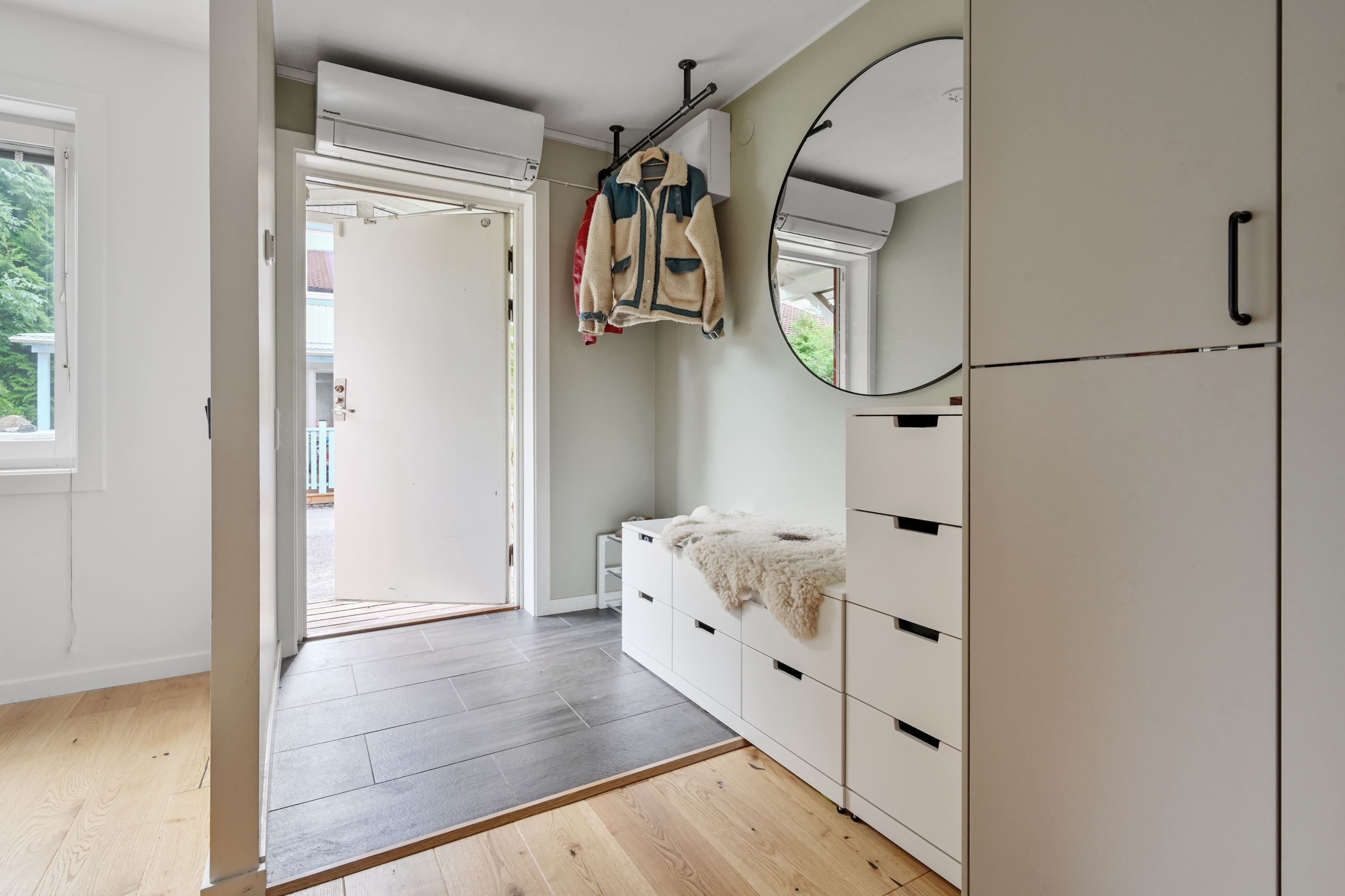 Hall med golvvärme