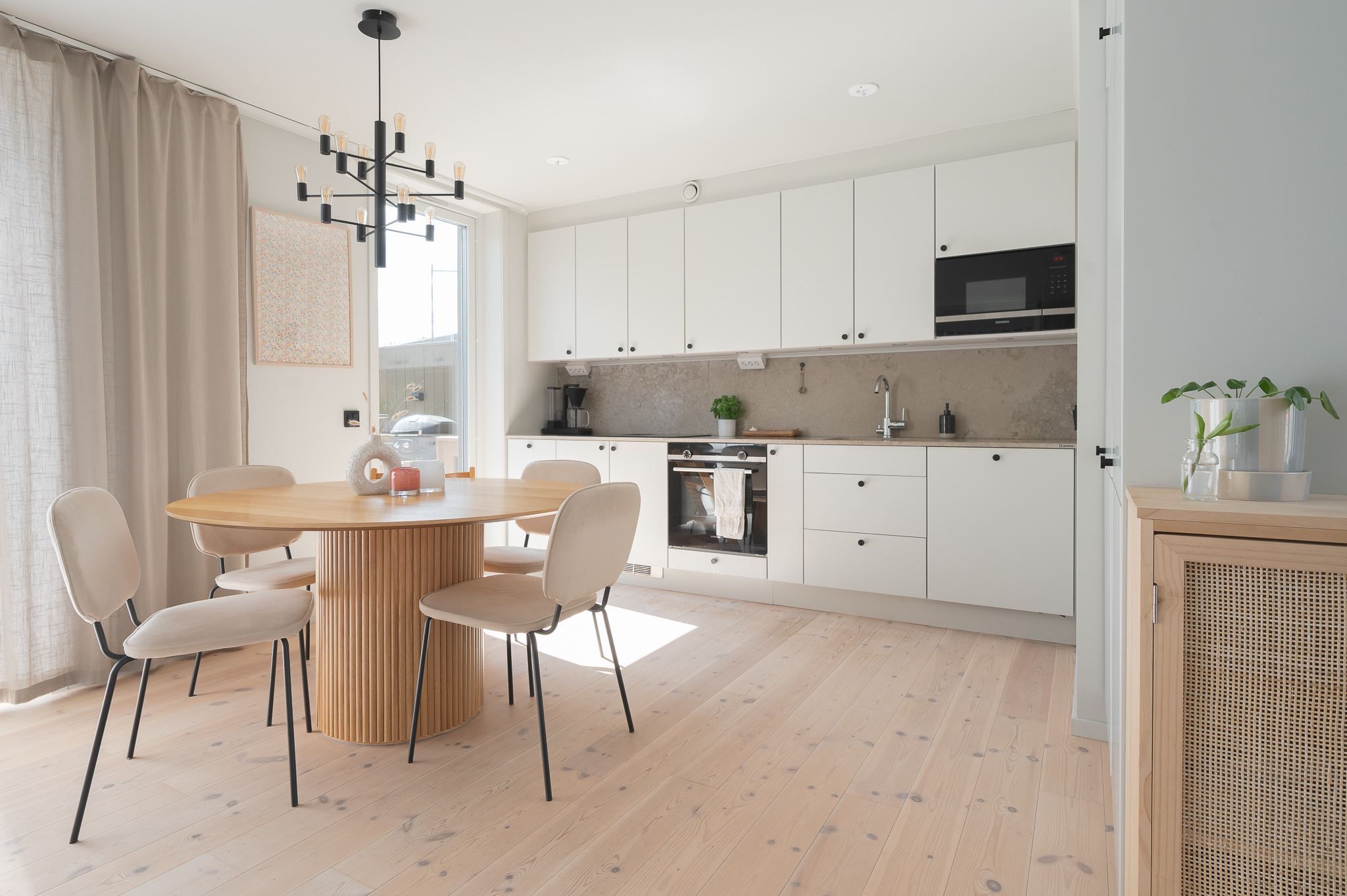 Stilrent och modernt kök