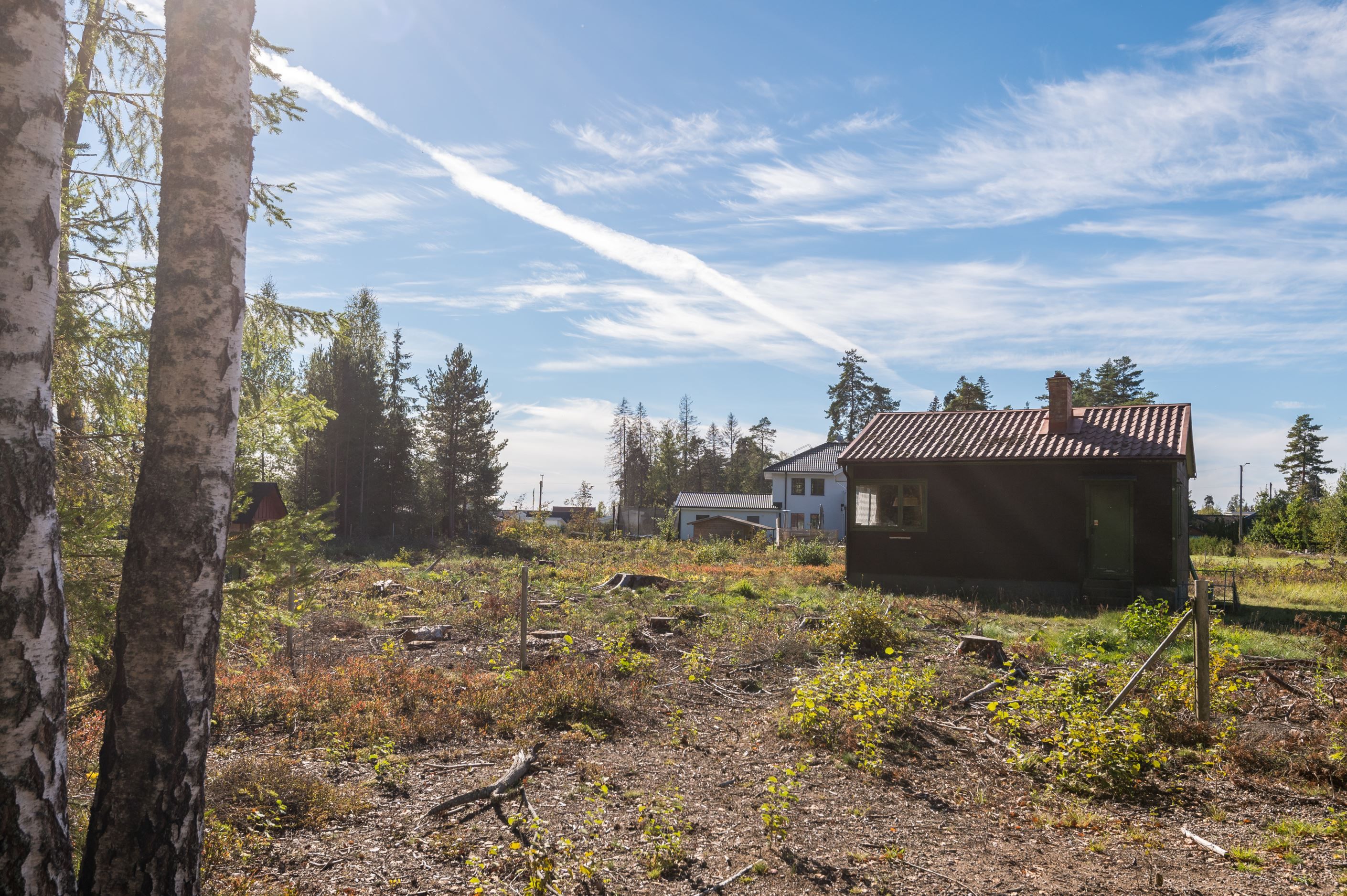 Behåll som gäststuga eller riv och ge plats till ett nytt hus