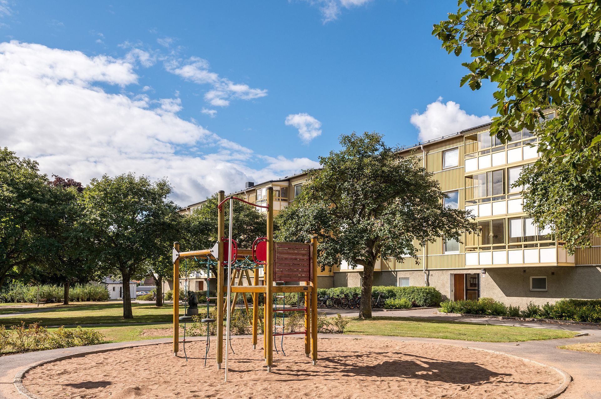 Trivsamma innergårdar