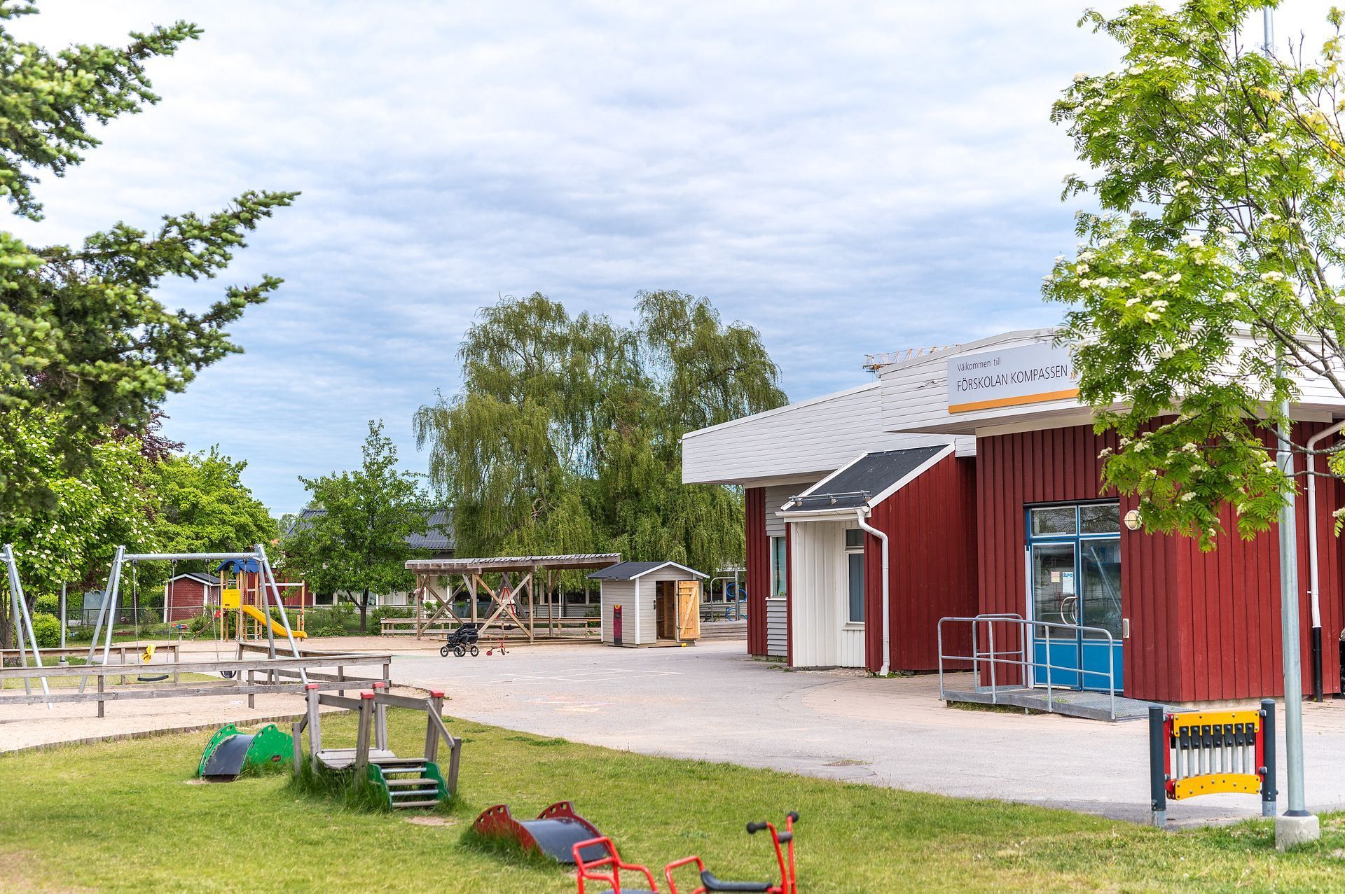 Förskolan kompassen välkomnar barn från åldern 0-6 år.