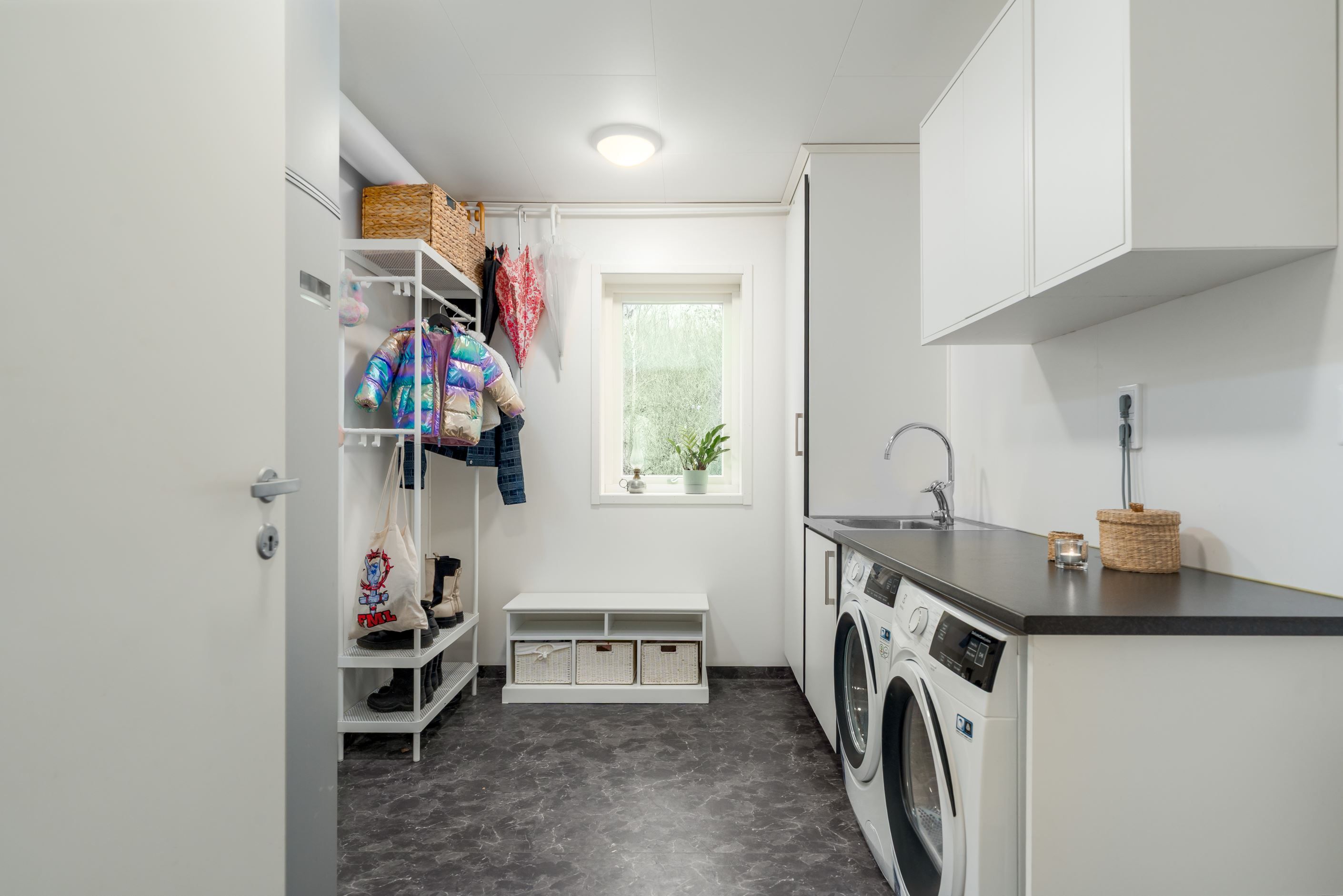 Groventré/Tvättrum