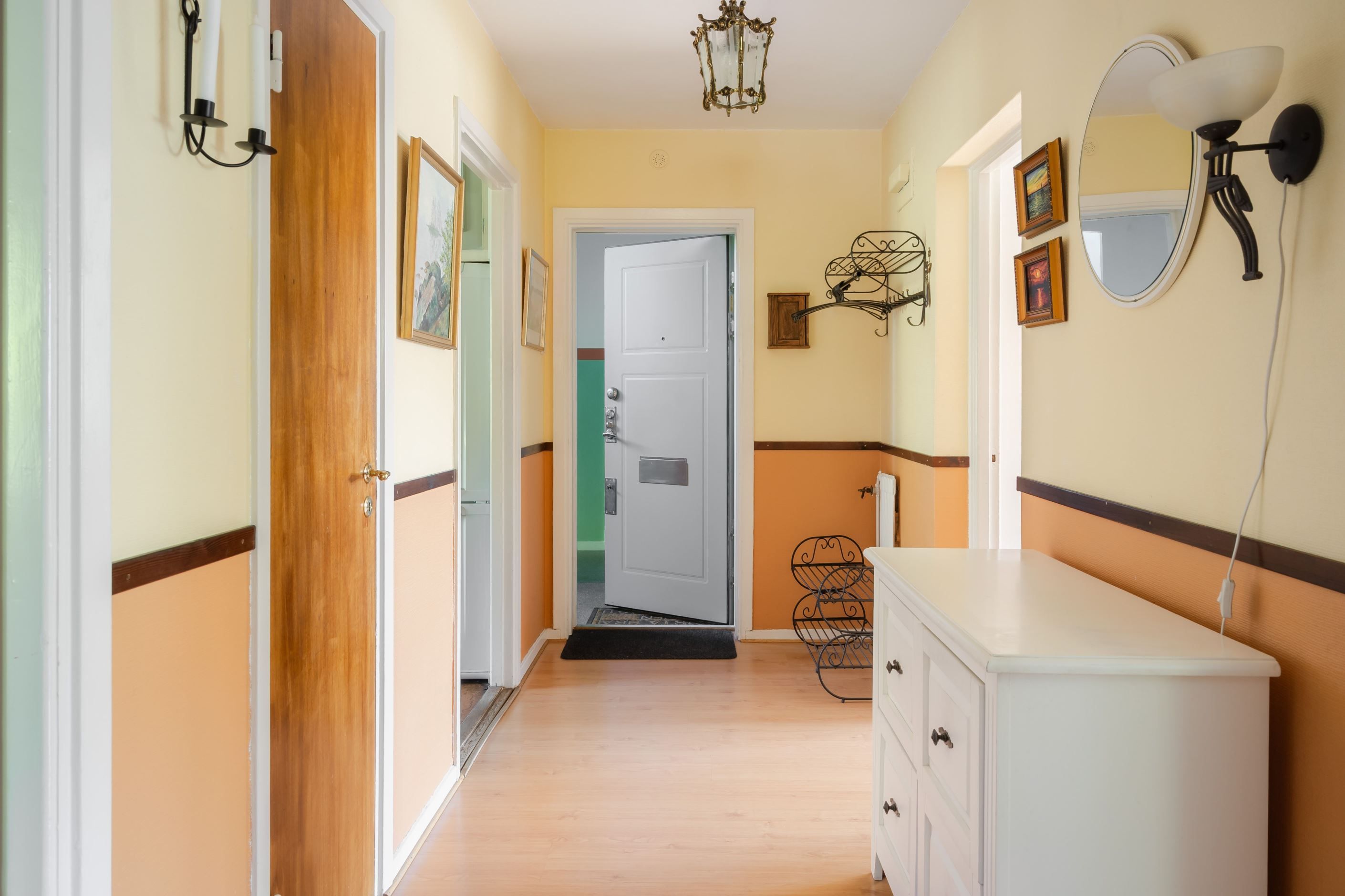 Hall