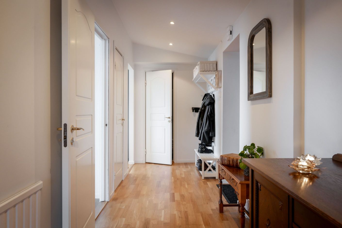 Hall