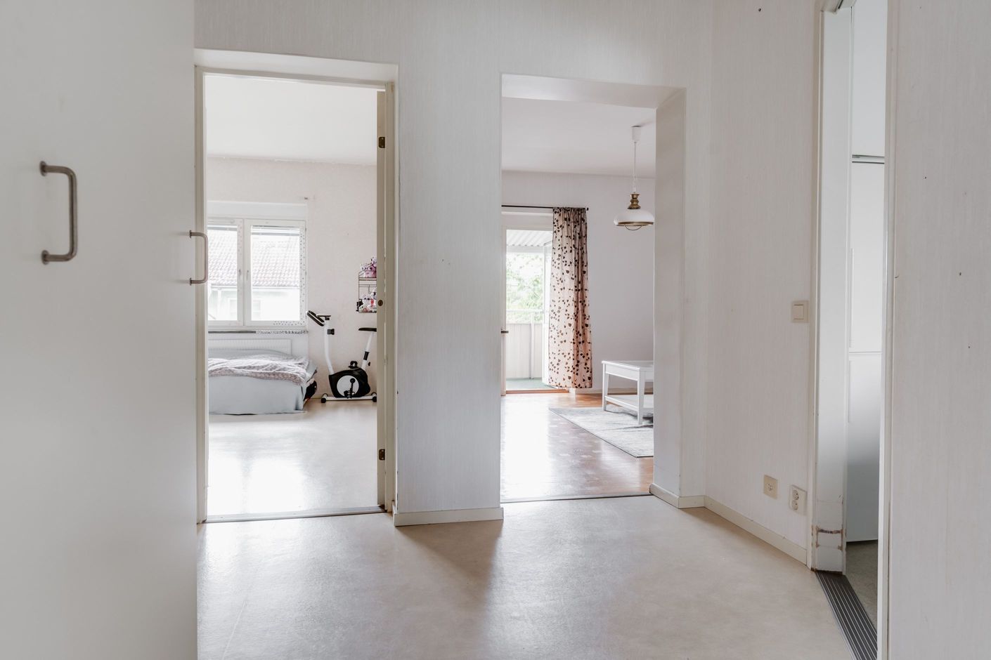 Hall