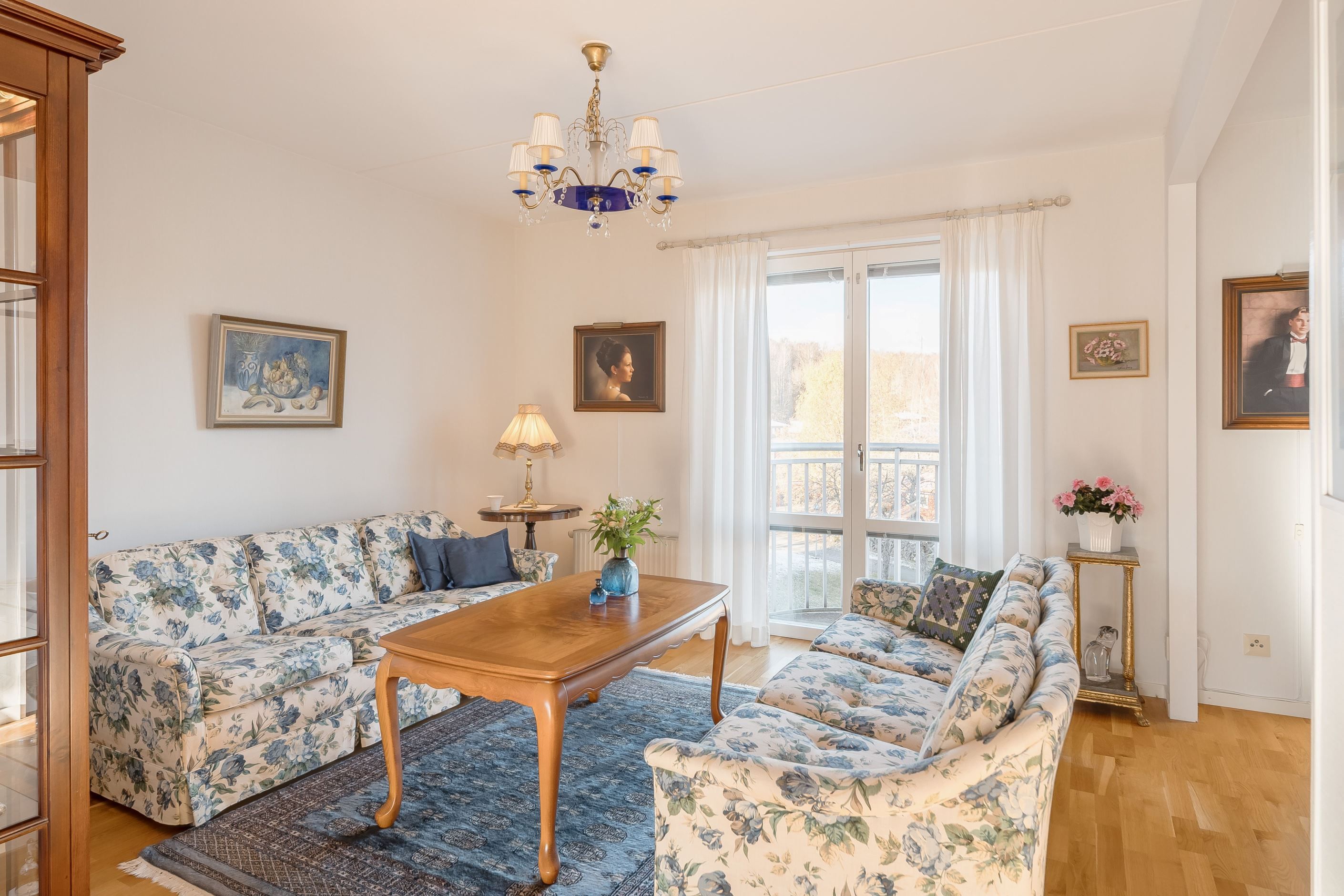 Allrum på nedre plan