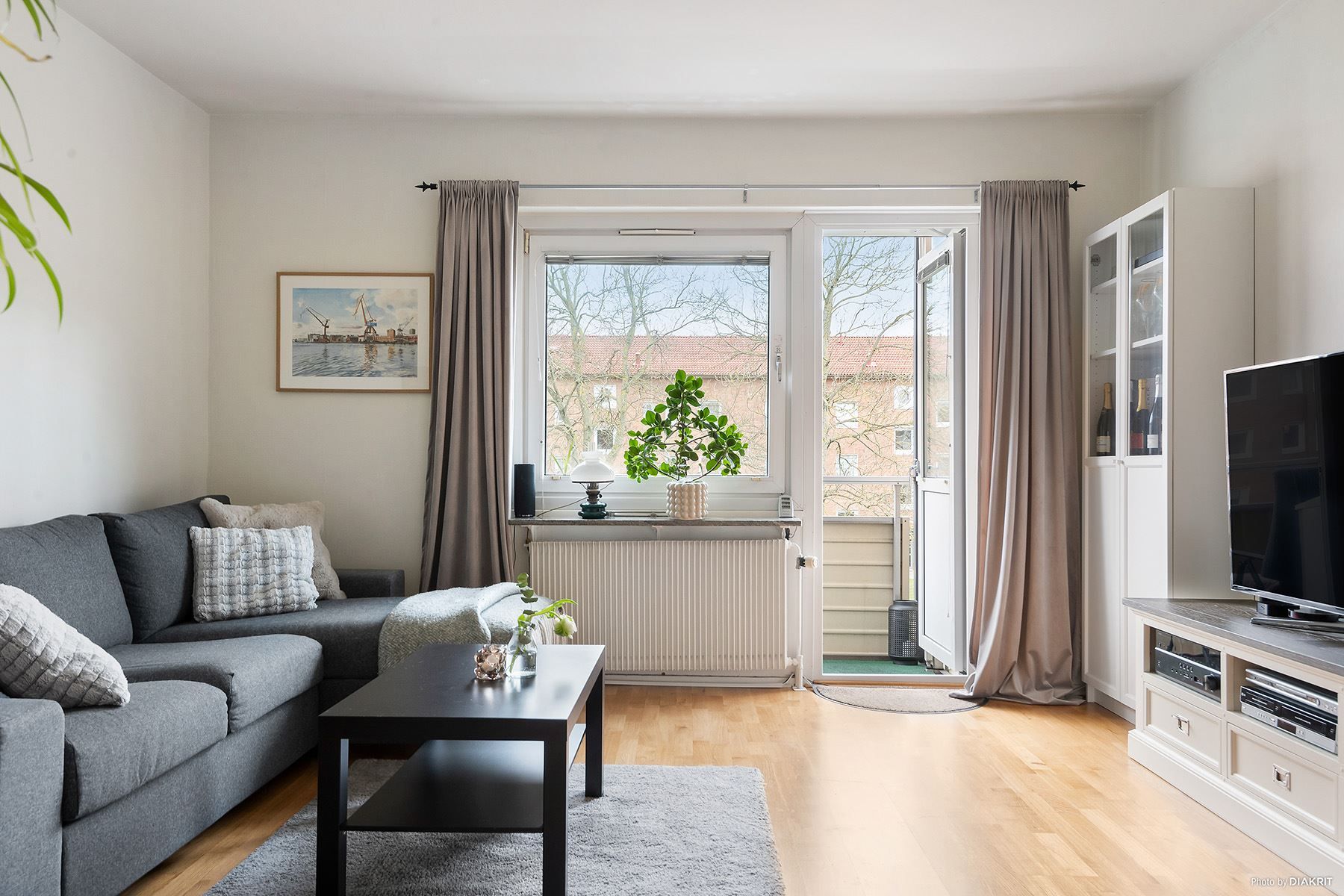 Stort och ljust vardagsrum