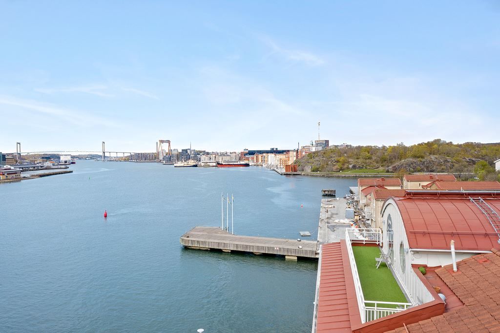 Magiskt boende med slående utsikt från den stora terrassen!