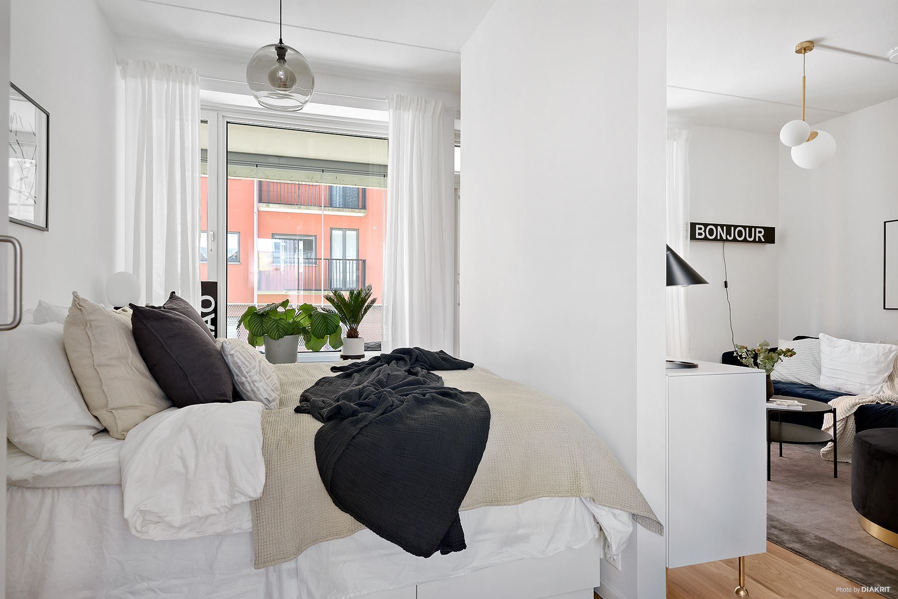 Här ryms en stor säng