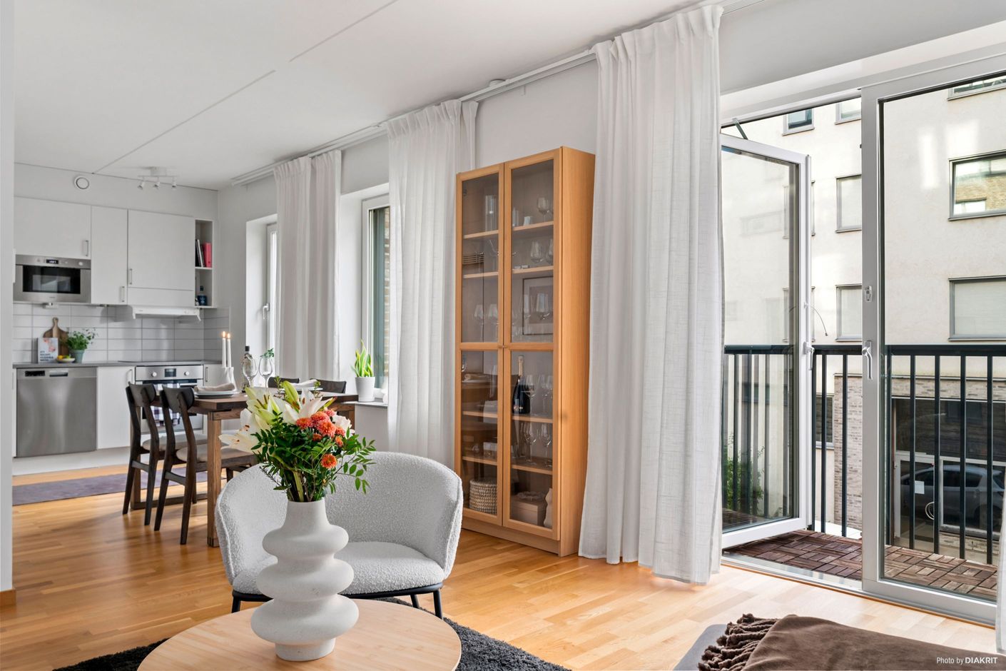 Välkommen till denna trevliga tvåa mitt i Kvillebäcken!