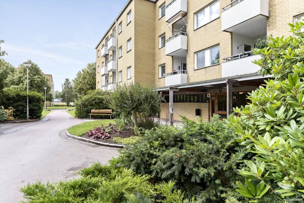 Fina entréer i Arvesgärde