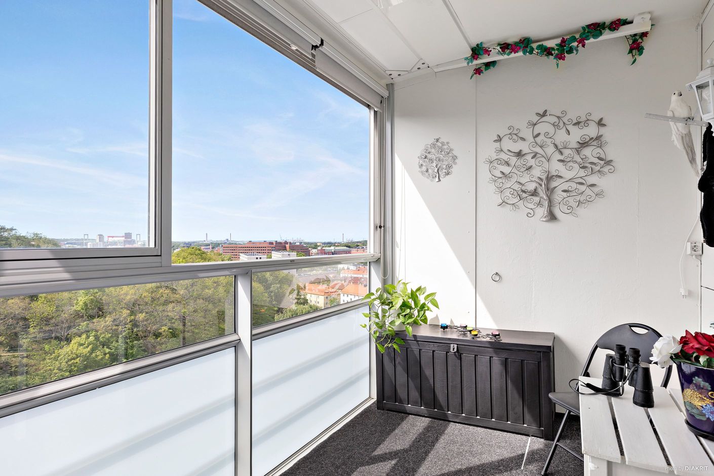 Virvelvindsgatan 30 högst upp i huset med slående utsikt!
