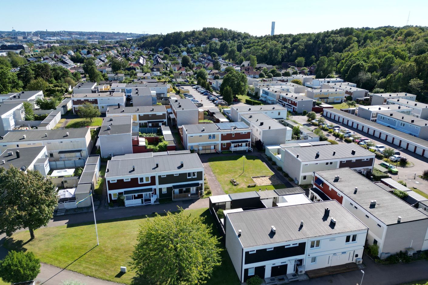 Fantastiskt renoverat radhus på Stora Kronogårdsgatan 71!