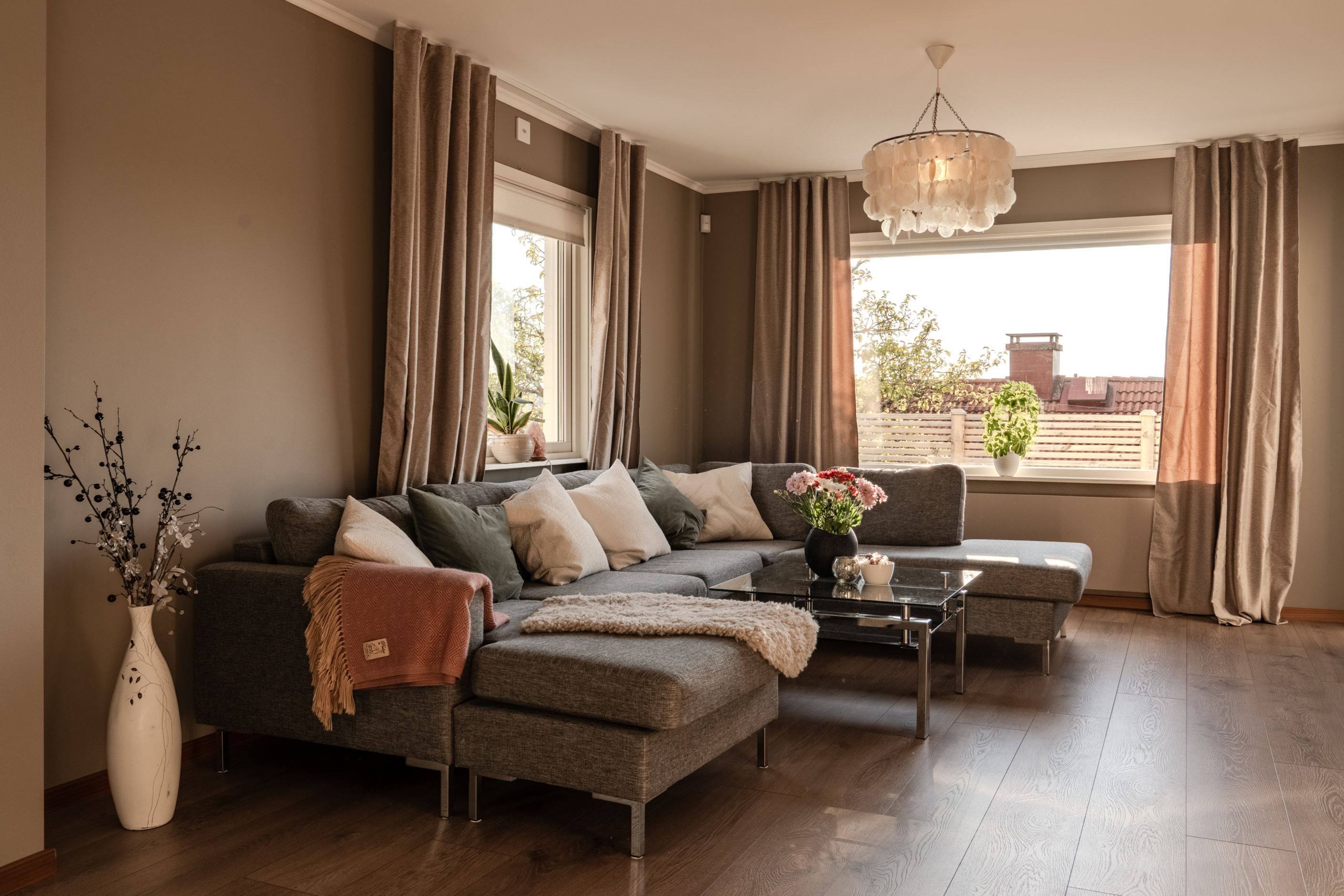 Plats för stor soffa