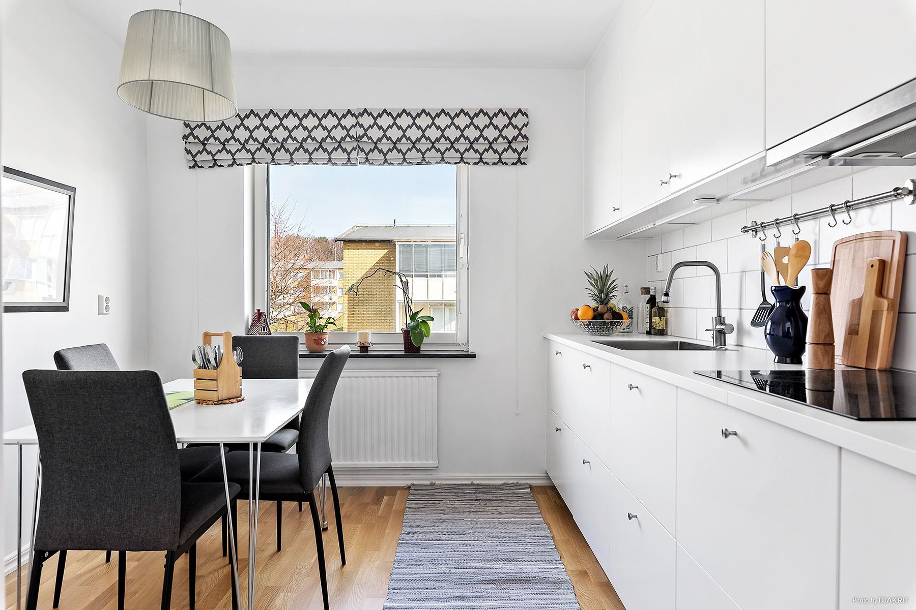 Ljust och modernt kök