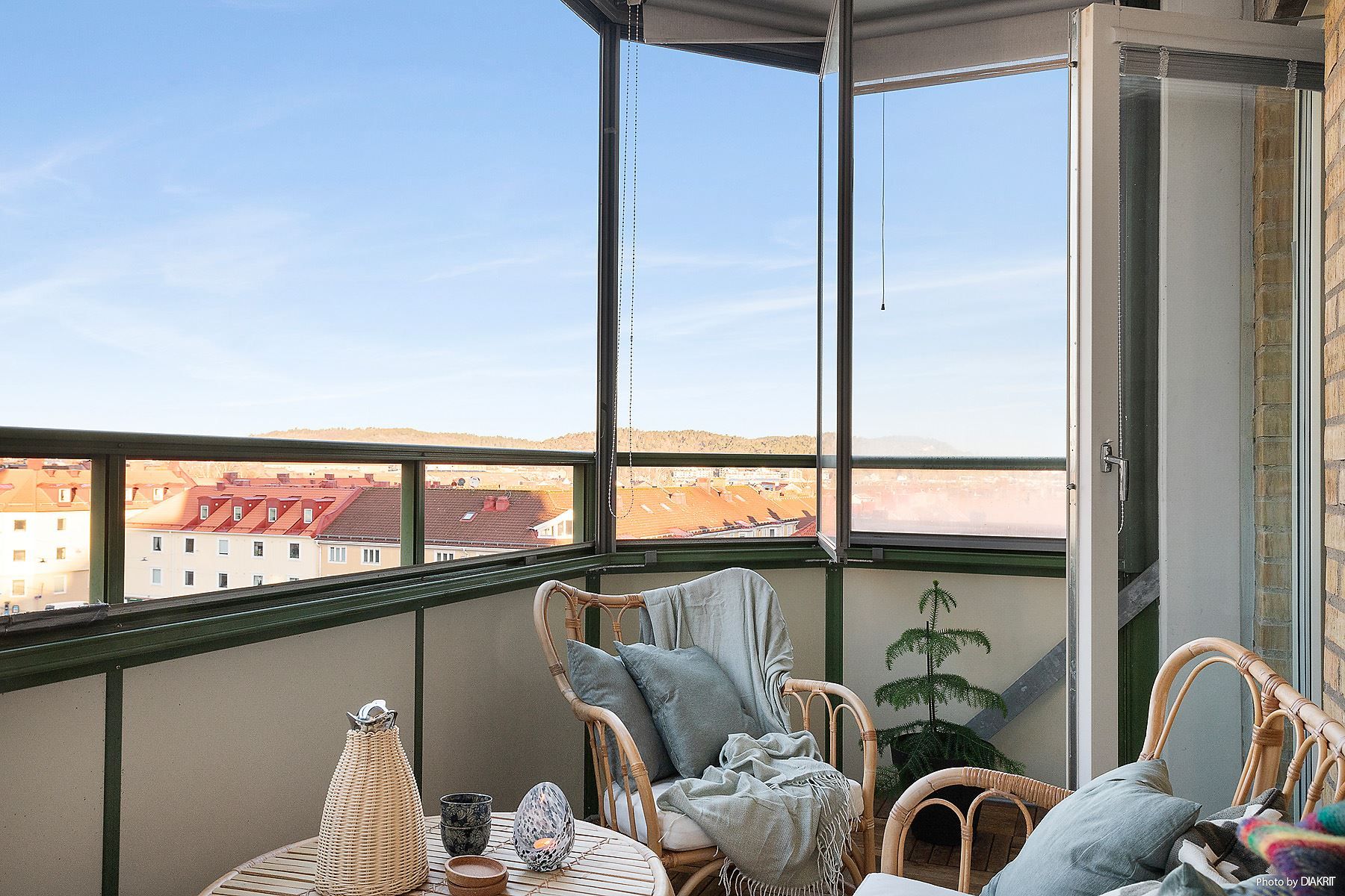 Inglasad balkong i bästa västerläge