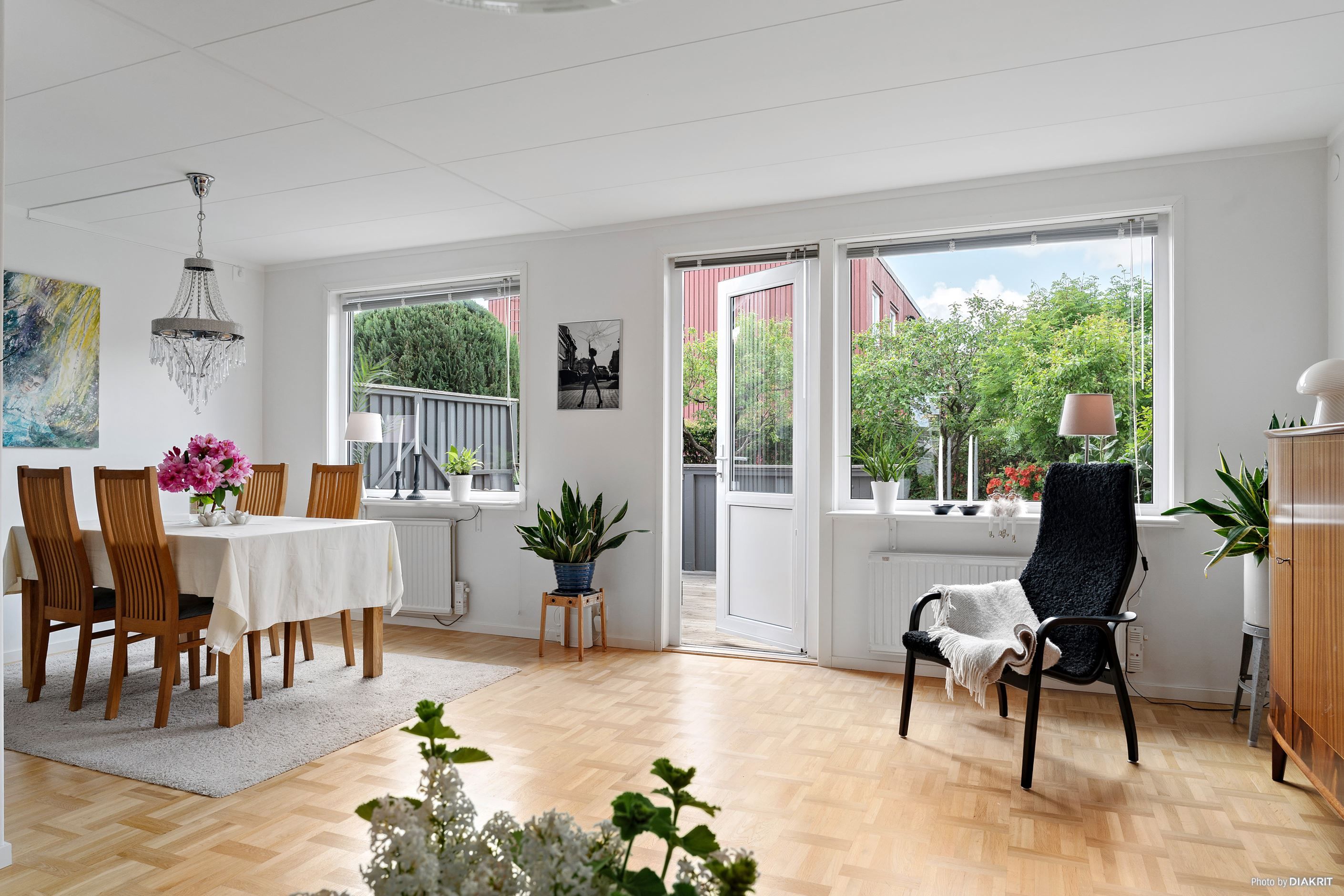 Ljust och rymligt vardagsrum