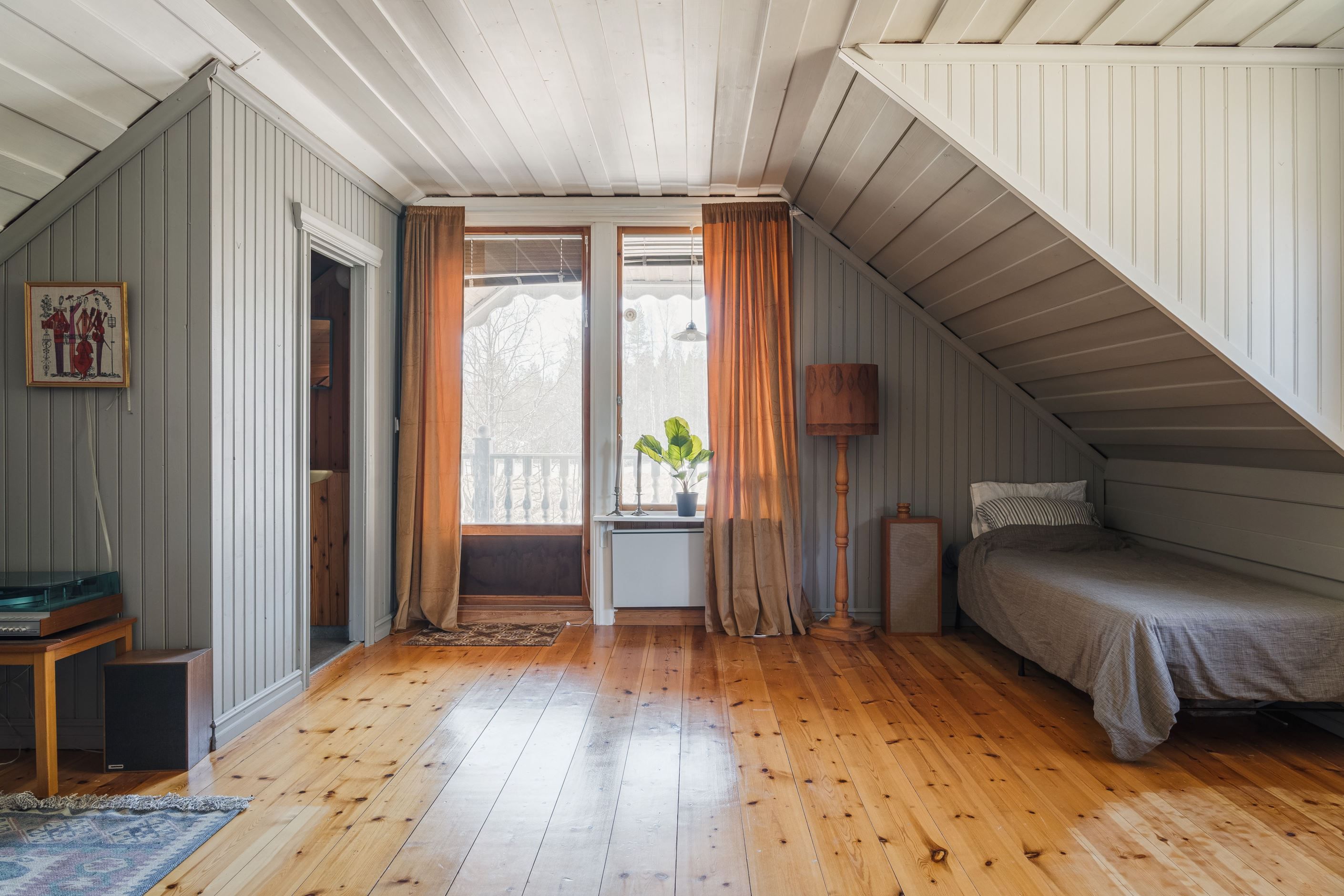 Allrum på övre plan