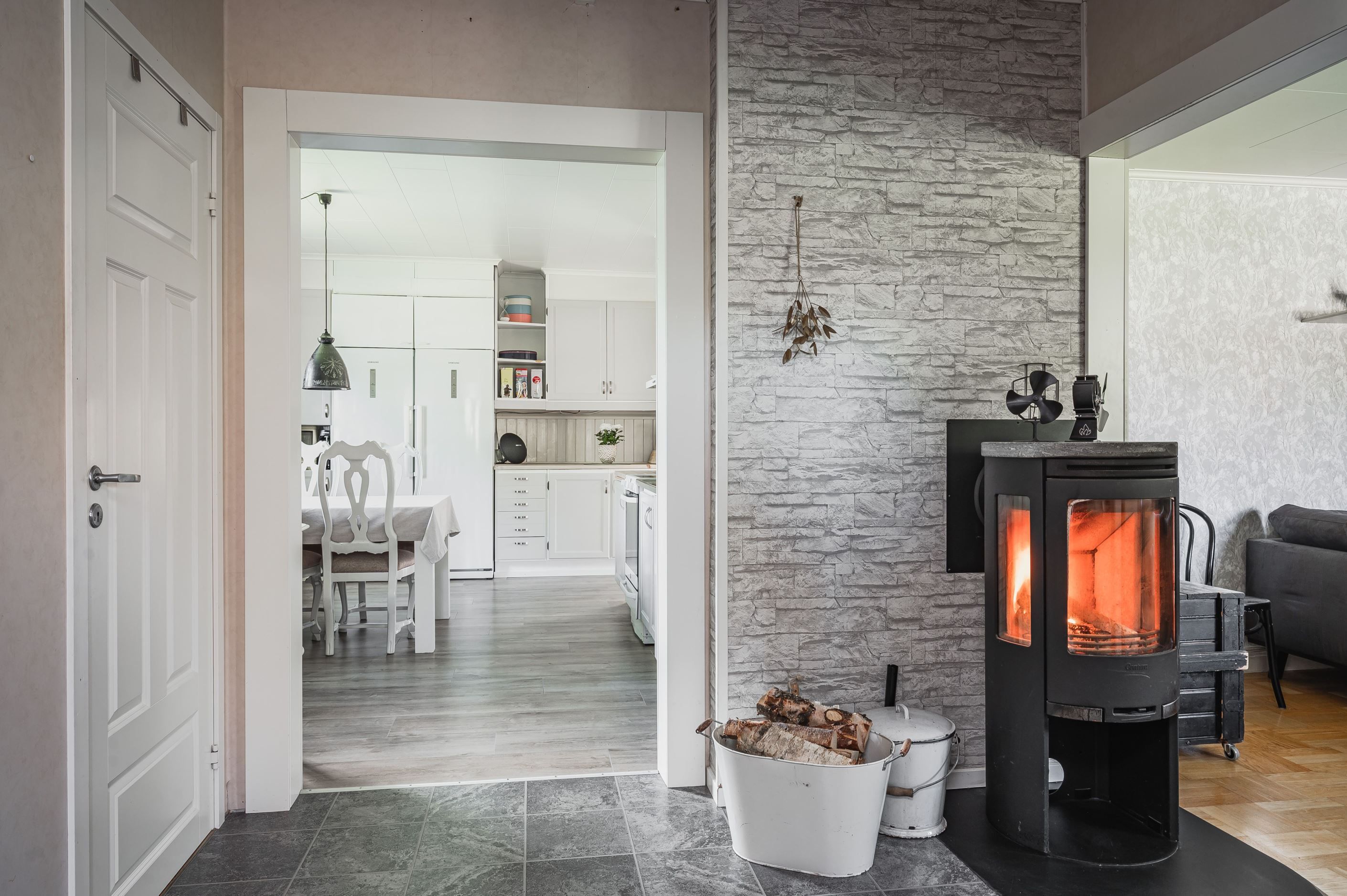 Inre hall